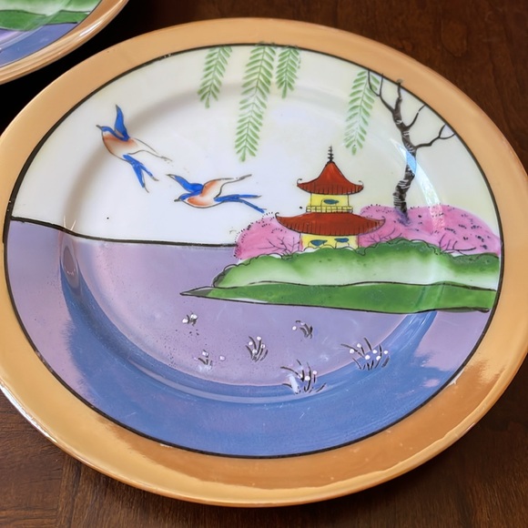 VTG set of 2 lusterware porcelain Japan plates pagoda birds scene - Picture 3 of 10